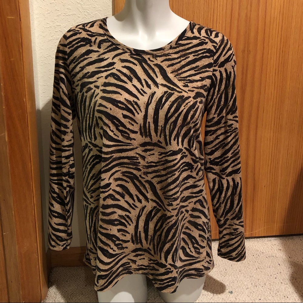 LulaRoe Lynnae Size Small